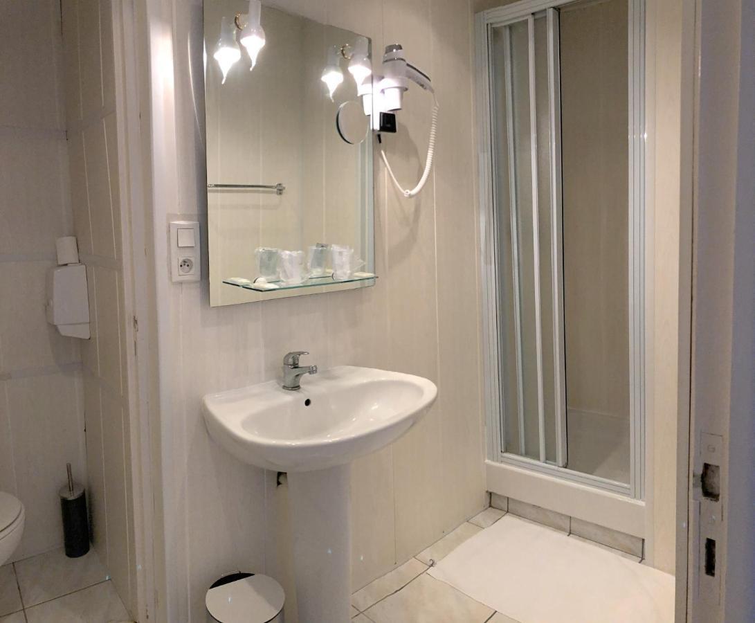 מלון פונטורסון Le Relais Montois מראה חיצוני תמונה